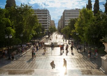 Μέτρα προστασίας των πολιτών από το υπουργείο Υγείας ενόψει του επερχόμενου καύσωνα