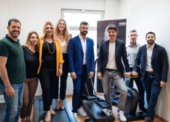 H Technogym συνεργάζεται με τον Σάκη Ρουβά, τον κορυφαίο Έλληνα Σταρ για καλό σκοπό!