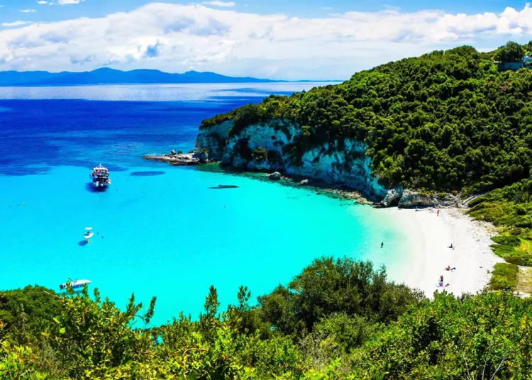 Βουτούμι: Στην Ελλάδα μία από τις πέντε καλύτερες παραλίες του κόσμου