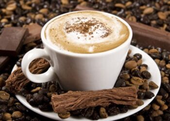 Καπουτσίνο: Η ιστορία του διάσημου ιταλικού καφέ και πώς πήρε το όνομά του