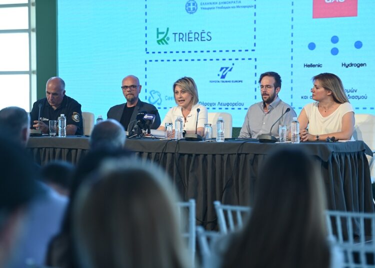 Χριστίνα Αλεξοπούλου: Το μέλλον των μεταφορών και η χρήση του υδρογόνου