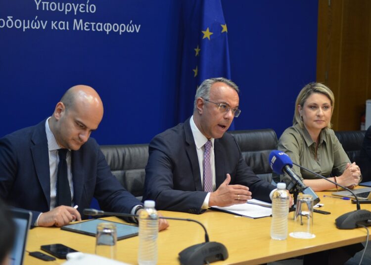 Σταϊκούρας: Αυξάνεται έως και τις 11.000 ευρώ η επιδότηση για φυσικά πρόσωπα στο πρόγραμμα «Κινούμαι Ηλεκτρικά 3»