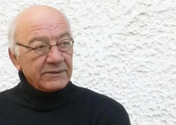 Πέθανε ο δημοσιογράφος Κώστας Ρεσβάνης