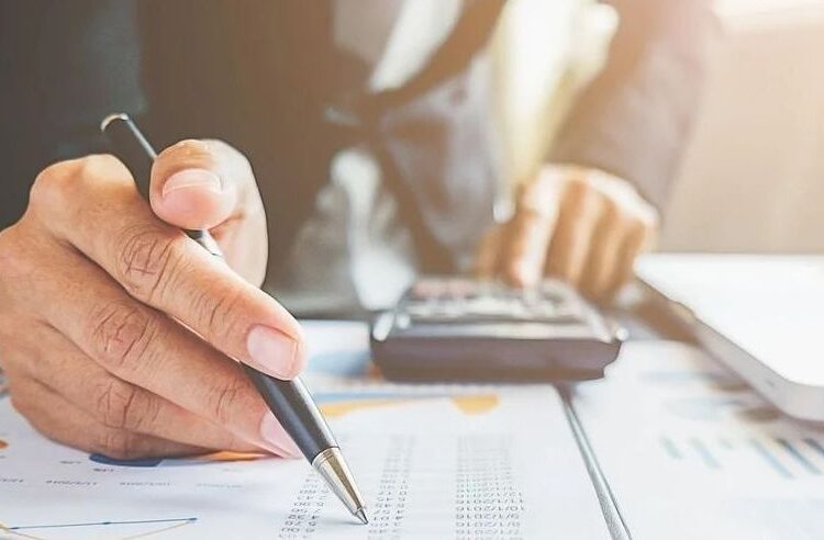 ΑΑΔΕ: Έρχεται μπόνους στους συνεπείς φορολογούμενους