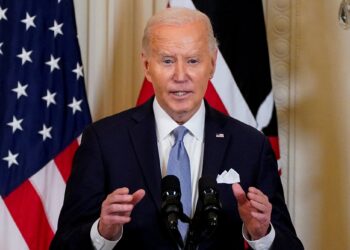 ΗΠΑ/Μπάιντεν: Συνέντευξη Τύπου με νέα γκάφα- Είπε την Καμάλα Χάρις «Τραμπ»