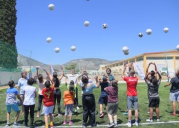 ΟΠΑΠ: παρέδωσε ένα γήπεδο 5×5 στο Κορωπί για τα παιδιά από «Το Χαμόγελο του Παιδιού»