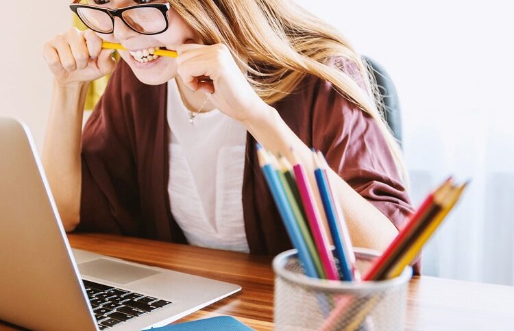 Βάσεις 2024: Οι σχολές με τα περισσότερα μόρια – Ποιες έπεσαν κάτω από τα 10.000