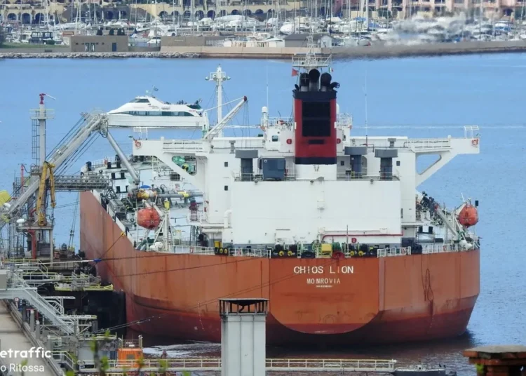 Ερυθρά Θάλασσα: Οι Χούθι της Υεμένης χτύπησαν το δεξαμενόπλοιο ελληνικών συμφερόντων «Chios Lion»