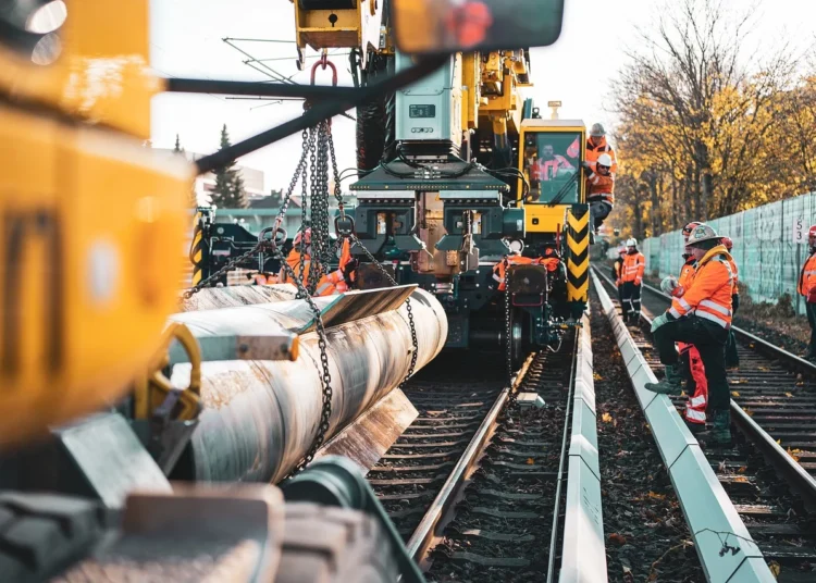 ΟΟΣΑ: Στην Ελλάδα η μεγαλύτερη μείωση της εργασιακής ανασφάλειας από το 2015