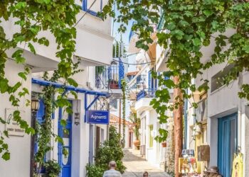 Κρατική επιδότηση: Ζητούν πίσω χιλιάδες ευρώ από επιδοτήσεις λογαριασμών ρεύματος – Καταγγελίες από επαγγελματίες