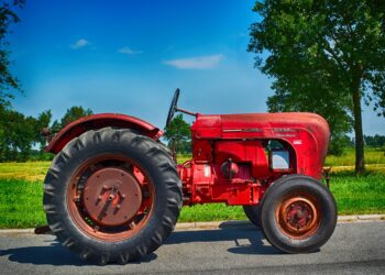 Wall Street: Ισχυρός πτωτικός κίνδυνος αν αποσυρθεί ο Μπάιντεν