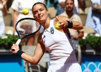 Πέταξε για τις «16» η Μαρία Σάκκαρη