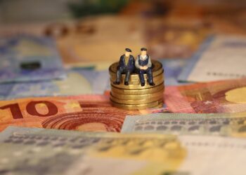 Συντάξεις: Ποιοι δικαιούνται σύνταξη λόγω θανάτου;