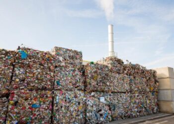 ΥΠΕΝ/Απολογισμός πενταετίας (2019-2024) για τα απόβλητα: Οι βασικοί άξονες του νομοσχεδίου για την ανακύκλωση