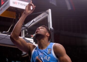 Παρίσι, γιατί έτσι ήθελε ο Giannis κι ο… Θεός