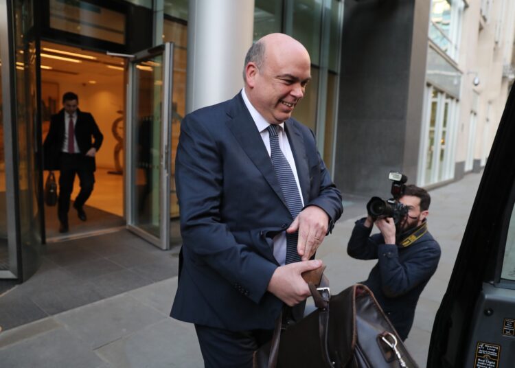 Τραγωδία στη Σικελία: Αγνοείται ο γνωστός επιχειρηματίας Mike Lynch μετά τη βύθιση του πολυτελούς γιοτ