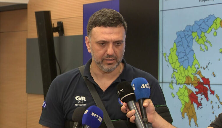 Κικίλιας για πυρκαγιές: Βελτιωμένη η κατάσταση σε Διόνυσο και Βαρνάβα – 670 πυροσβέστες στη μάχη