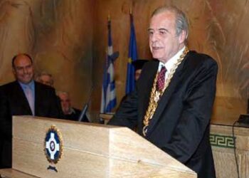 Πέθανε ο πρώην δήμαρχος Αθηναίων Θεόδωρος Μπεχράκης
