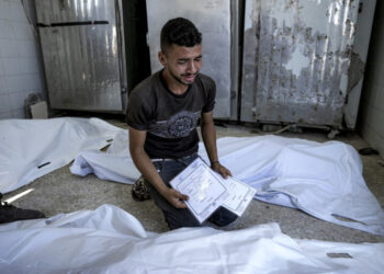 Γάζα: Νεογέννητα δίδυμα σκοτώθηκαν την ώρα που ο πατέρας τους πήγε να δηλώσει τη γέννησή τους