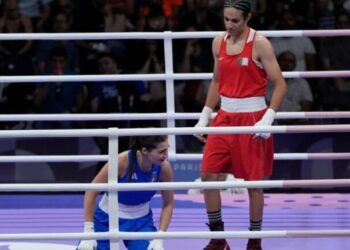 Ολυμπιακοί Αγώνες/Παρίσι 2024: Ιταλίδα πυγμάχος εγκαταλείπει κλαίγοντας τον αγώνα μετά από δυνατή γροθιά τρανς αντιπάλου από την Αλγερία