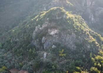 Η απάντηση στο μύθο του Καιάδα: Πετούσαν οι Σπαρτιάτες τα άρρωστα μωρά; Σε ποιους ανήκουν τα οστά;