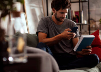 ΑΑΔΕ/Τζόγος στο διαδίκτυο: Τι αλλάζει μετά την υπόθεση της Betshop