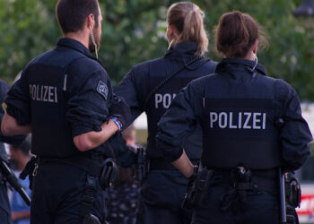 Φρίκη στη Γερμανία: Γιατρός σκότωνε ηλικιωμένες και έβαζε φωτιά στα σπίτια τους