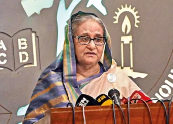 Μπαγκλαντές: «Δραπέτευσε» στην Ινδία με ελικόπτερο η πρωθυπουργός του λίγο πριν λιντζαριστεί