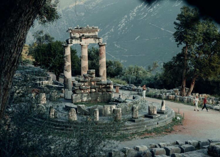 O τελευταίος χρησμός του Μαντείου των Δελφών - Τι είπε η Πυθία και έγινε!
