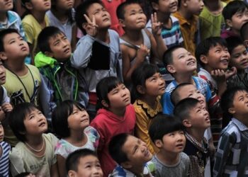 Shein/Παιδική εργασία: Οι περιπτώσεις και οι χειρισμοί του κολοσσού