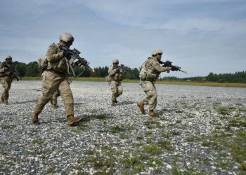 Υπουργείο Εθνικής Οικονομίας και Οικονομικών: Αυξήσεις έως €60 το μήνα «καθαρά» έρχονται για τους ενστόλους