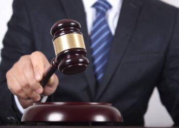 ΚΕΕΛΠΝΟ/Δίκη για παράνομες προσλήψεις: Αθωώθηκαν και οι τέσσερις κατηγορούμενοι