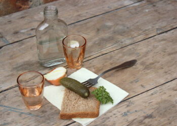 Κρήτη/Ρέθυμνο: 48χρονος έφτιαχνε ρακή με κάνναβη