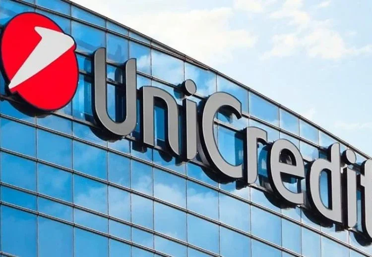 Οργή στη Γερμανία/Έξαλλος ο Σολτς: Απτόητη η ιταλική UniCredit αψηφά το Βερολίνο και συνεχίζει να αγοράζει Commerzbank