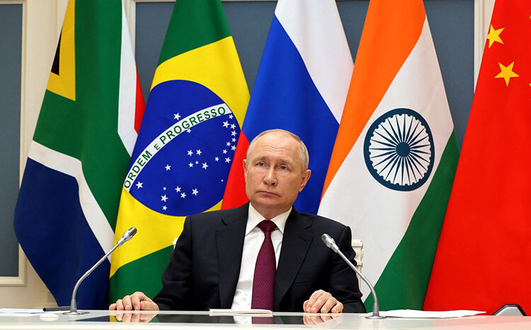 BRICS: Κηρύσσουν τον «πόλεμο» στο δολάριο
