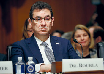 Wall Street Journal/Μπουρλάς: Μπήκε στο στόχαστρο της Starboard