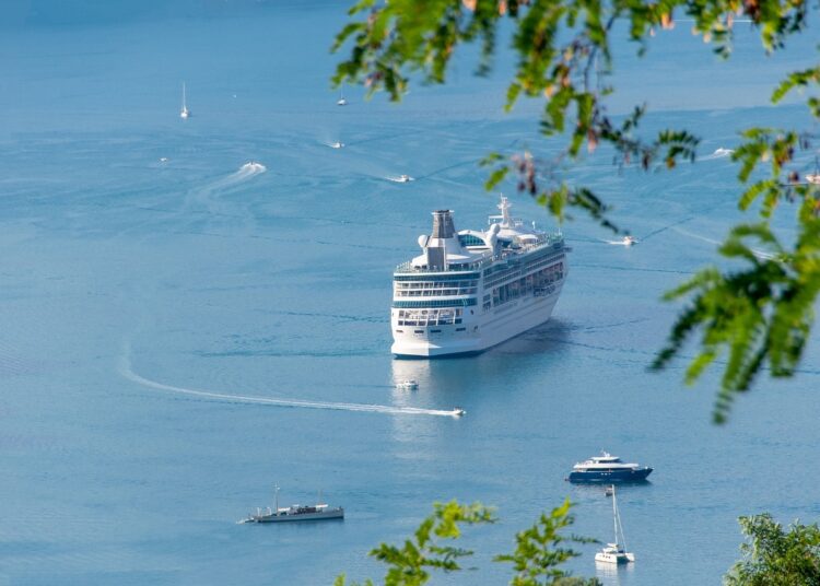 Κομισιόν: Η Ελλάδα να ενσωματώσει την Οδηγία για το χρόνο εργασίας επί των πλοίων στις εσωτερικές μεταφορές