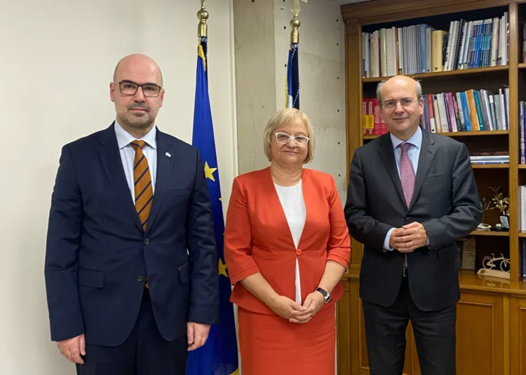 ΥΠΟΙΚ: Σε εφαρμογή η μεταρρύθμιση για το Υπερταμείο