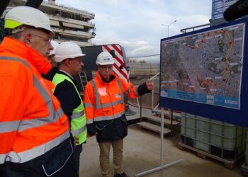 Επίσκεψη της πολιτικής ηγεσίας του Υπουργείου Υποδομών και Μεταφορών στο εργοτάξιο κατασκευής της Γραμμής 4 του Μετρό της Αθήνας στη Βεΐκου