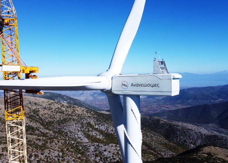 ΔΕΗ Ανανεώσιμες: Στην «πρίζα» τρια νέα αιολικά πάρκα συνολικής ισχύος 100MW