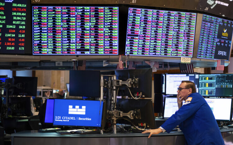 Fed: Προχωρά σε μείωση των επιτοκίων στο 4,5 με 4,75%