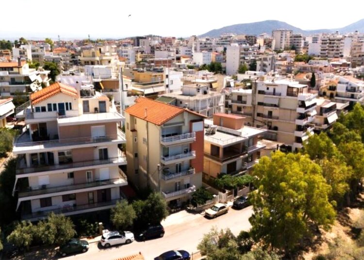 ΠΟΜΙΔΑ: «Σοκ» από την οριζόντια αύξηση φόρου 533% στις μισθώσεις Airbnb