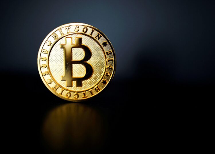 Το ράλι του Bitcoin «κράσαρε» την πλατφόρμα πληρωμών PayPal