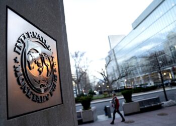 ΔΝΤ: Συμφωνία ύψους 1,1 δισ. δολαρίων για πρόσβαση της Ουκρανίας σε κεφάλαια