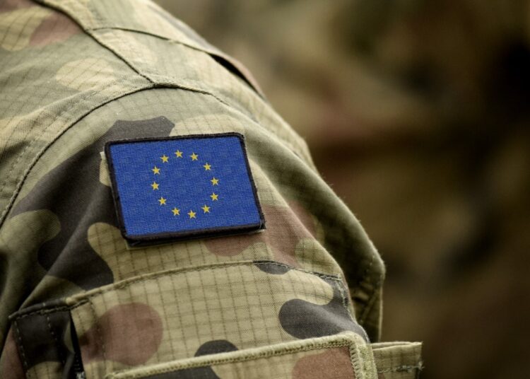 «Εφιαλτικές» οι προβλέψεις του Bruegel για ΕΕ: Σε αναζήτηση 500 δισ. ευρώ για αμυντικές δαπάνες στην επόμενη πενταετία