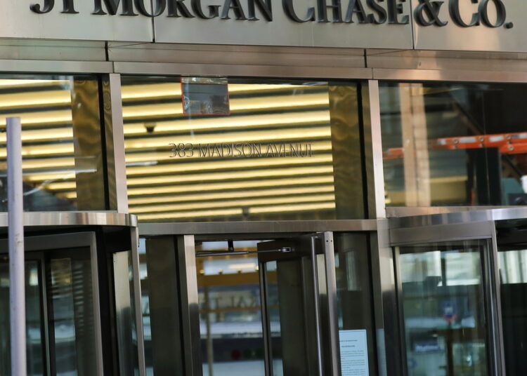 Τι εκτιμούν UBS και JP Morgan για το «σπριντ» των ελληνικών τραπεζών