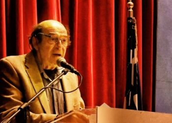 Πέθανε ο σκηνοθέτης Μανούσος Μανουσάκης (vid)