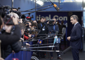 Μητσοτάκης στο Ευρ. Συμβούλιο: Είναι ώρα να «ξυπνήσουμε» από τη γεωπολιτική μας αφέλεια – Σύντομη συνάντηση με Ερντογάν