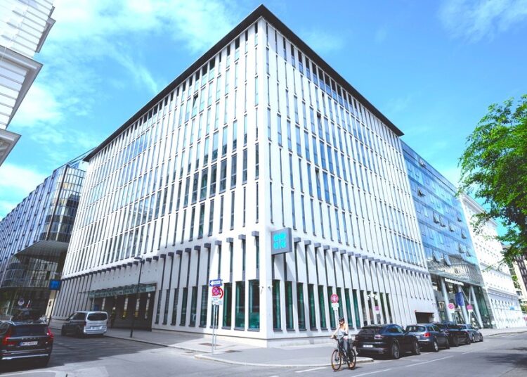 OPEC+: Εξετάζει καθυστέρηση στην αύξηση της παραγωγής πετρελαίου για το 2025