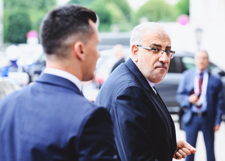 OPEC+: Εξετάζει καθυστέρηση στην αύξηση της παραγωγής πετρελαίου για το 2025